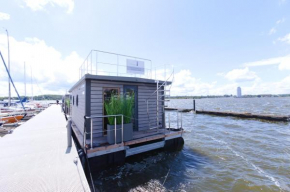 Hausboot Fjord Serina mit Biosauna in Schleswig, Schleswig
